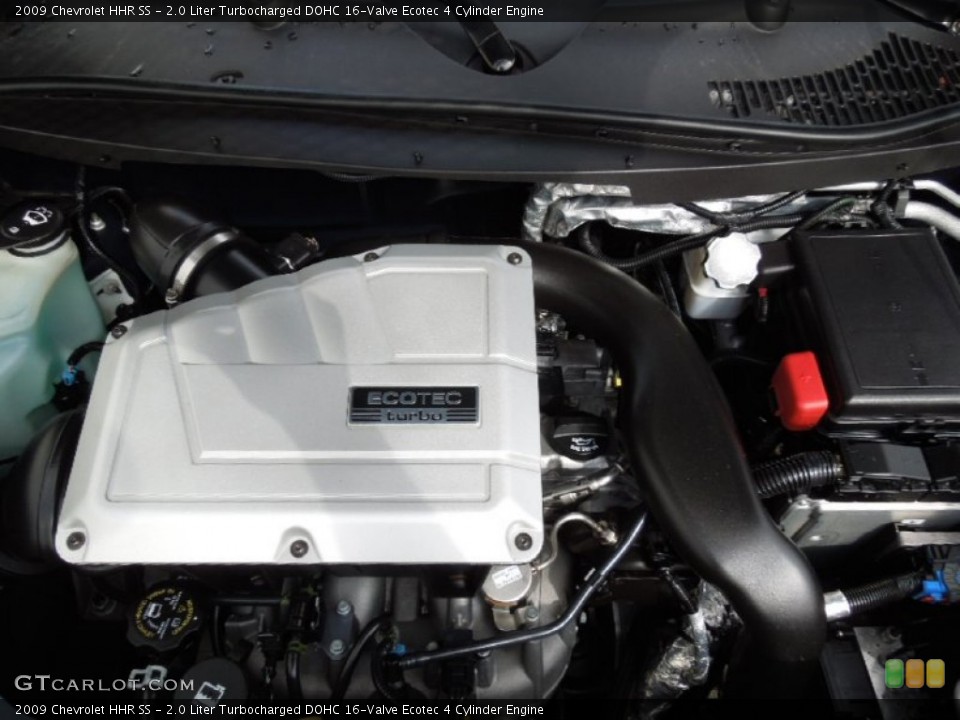 2.0 Liter Turbocharged DOHC 16-Valve Ecotec 4 Cylinder Engine for the 2009 Chevrolet HHR #62244616