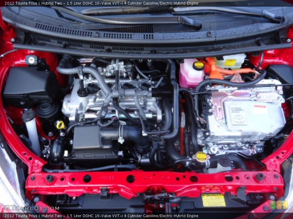 1.5 Liter DOHC 16-Valve VVT-i 4 Cylinder Gasoline/Electric Hybrid Engine for the 2012 Toyota Prius c #62295905