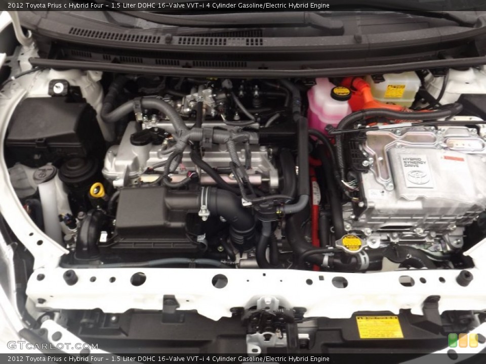 1.5 Liter DOHC 16-Valve VVT-i 4 Cylinder Gasoline/Electric Hybrid Engine for the 2012 Toyota Prius c #62303348