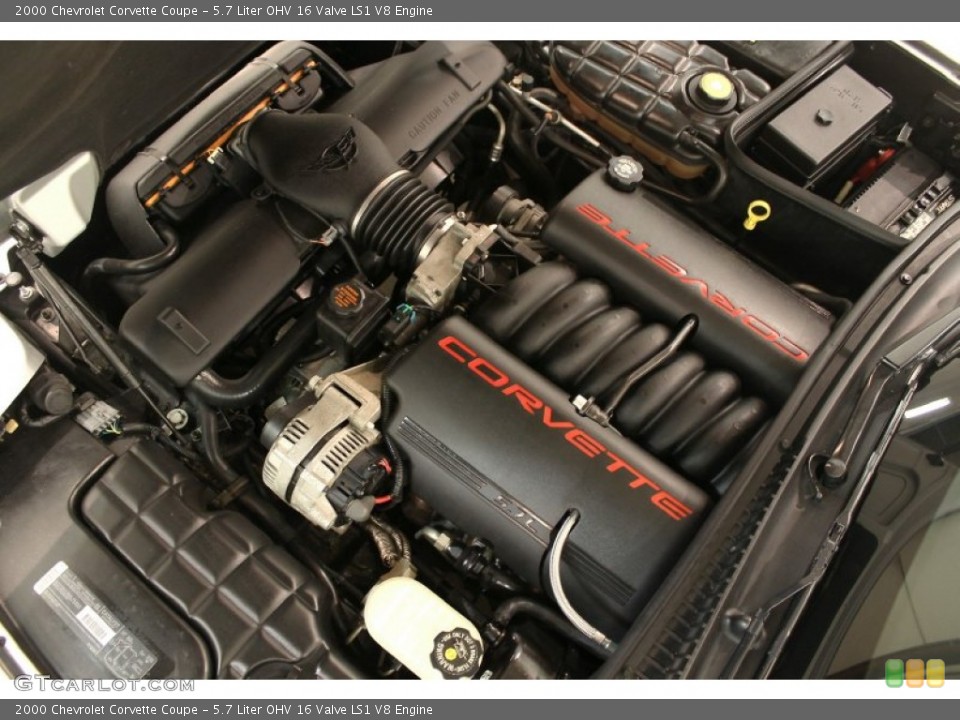 5.7 Liter OHV 16 Valve LS1 V8 Engine for the 2000 Chevrolet Corvette #62320708