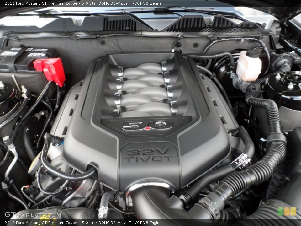5.0 Liter DOHC 32-Valve Ti-VCT V8 Engine for the 2012 Ford Mustang #62369535