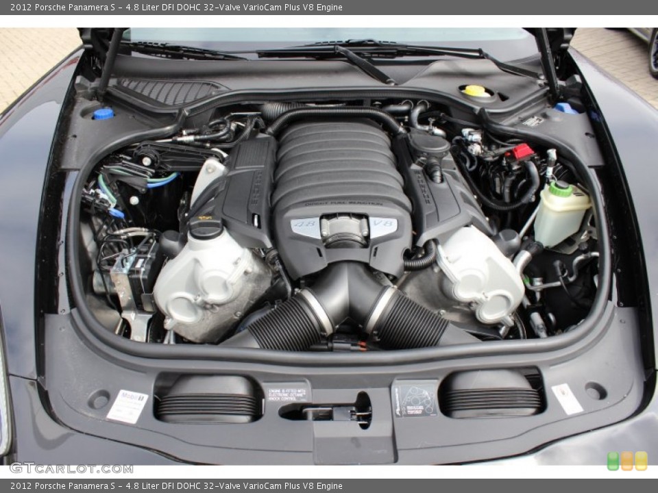 4.8 Liter DFI DOHC 32-Valve VarioCam Plus V8 Engine for the 2012 Porsche Panamera #62430624