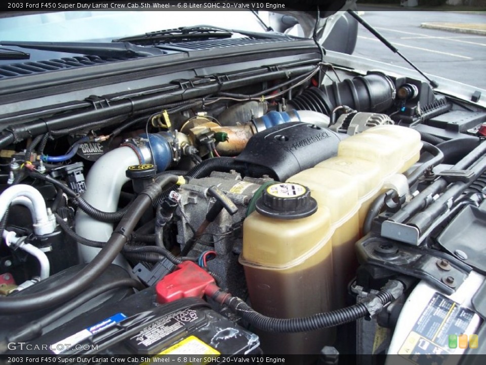 6.8 Liter SOHC 20-Valve V10 2003 Ford F450 Super Duty Engine