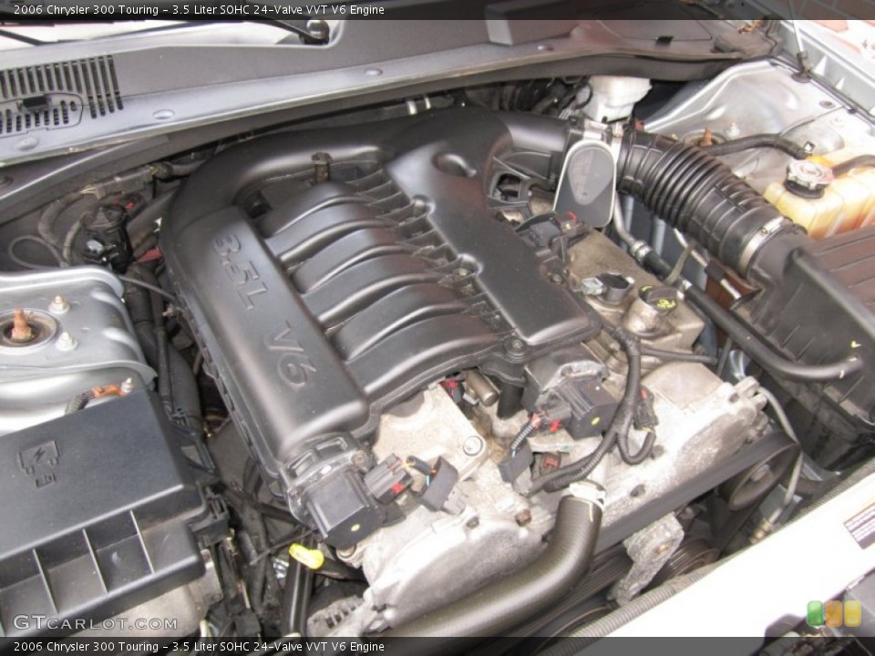 3.5 Liter SOHC 24-Valve VVT V6 Engine for the 2006 Chrysler 300 #62520886