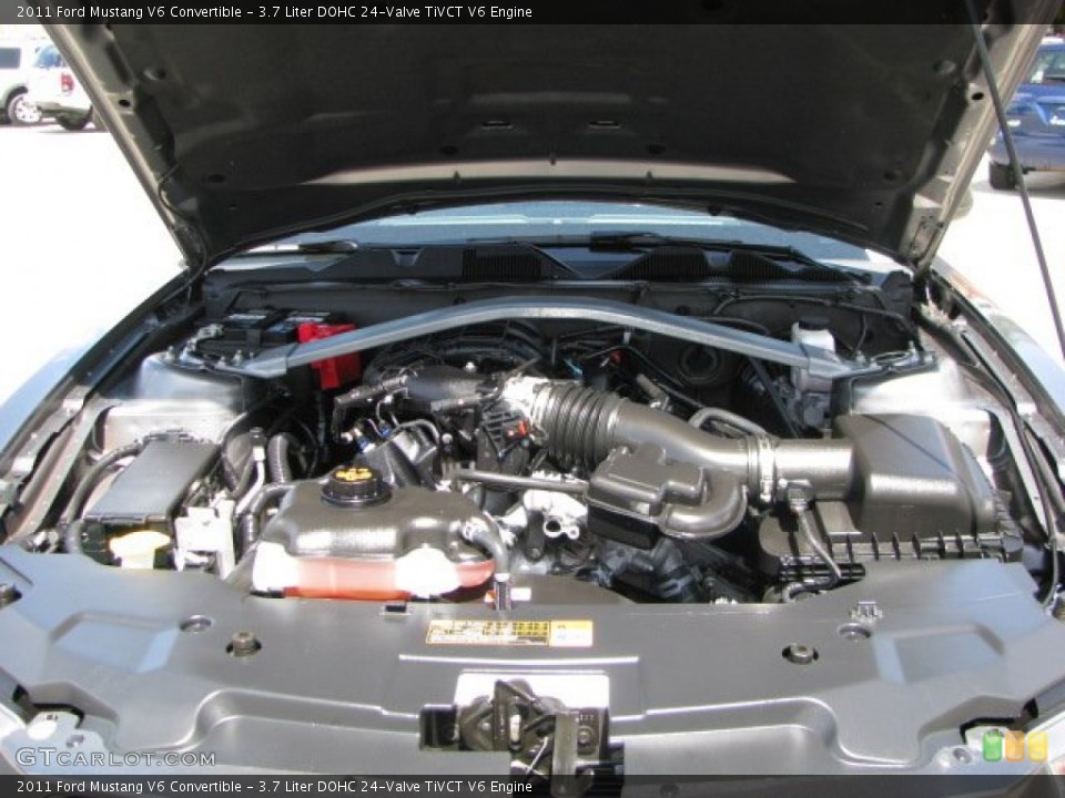 3.7 Liter DOHC 24-Valve TiVCT V6 Engine for the 2011 Ford Mustang #62771280