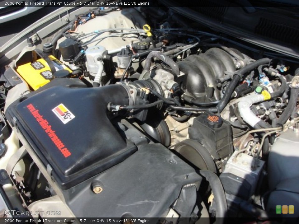 5.7 Liter OHV 16-Valve LS1 V8 2000 Pontiac Firebird Engine