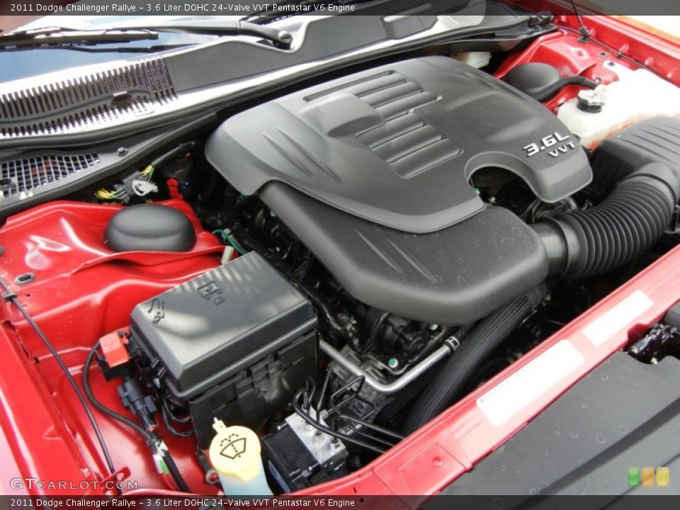 3.6 Liter DOHC 24-Valve VVT Pentastar V6 Engine for the 2011 Dodge Challenger #63121784