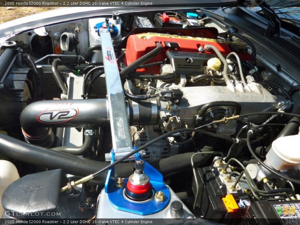 2.2 Liter DOHC 16-Valve VTEC 4 Cylinder Engine for the 2005 Honda S2000 #63160866