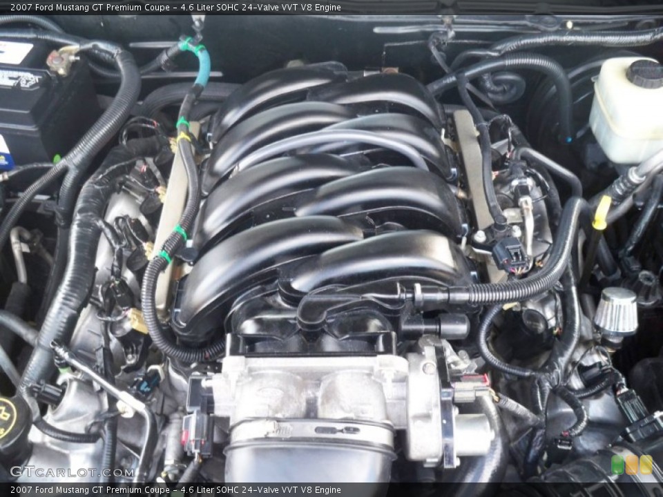4.6 Liter SOHC 24-Valve VVT V8 Engine for the 2007 Ford Mustang #63916192