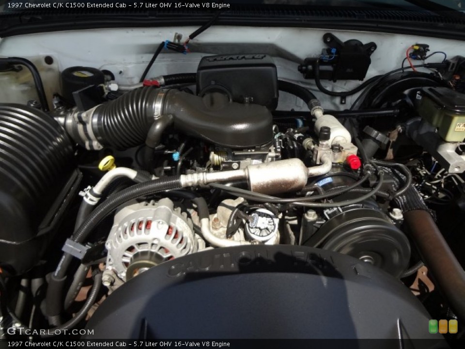 5.7 Liter OHV 16-Valve V8 Engine for the 1997 Chevrolet C/K #63958102