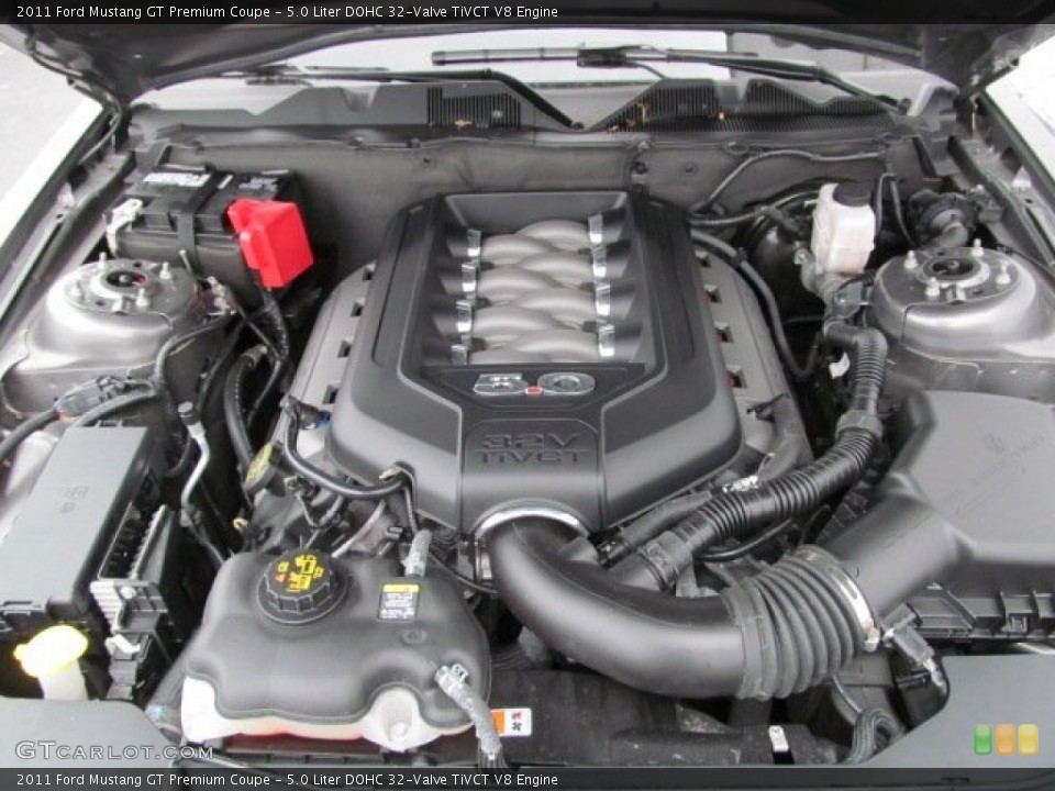 5.0 Liter DOHC 32-Valve TiVCT V8 Engine for the 2011 Ford Mustang #64332671