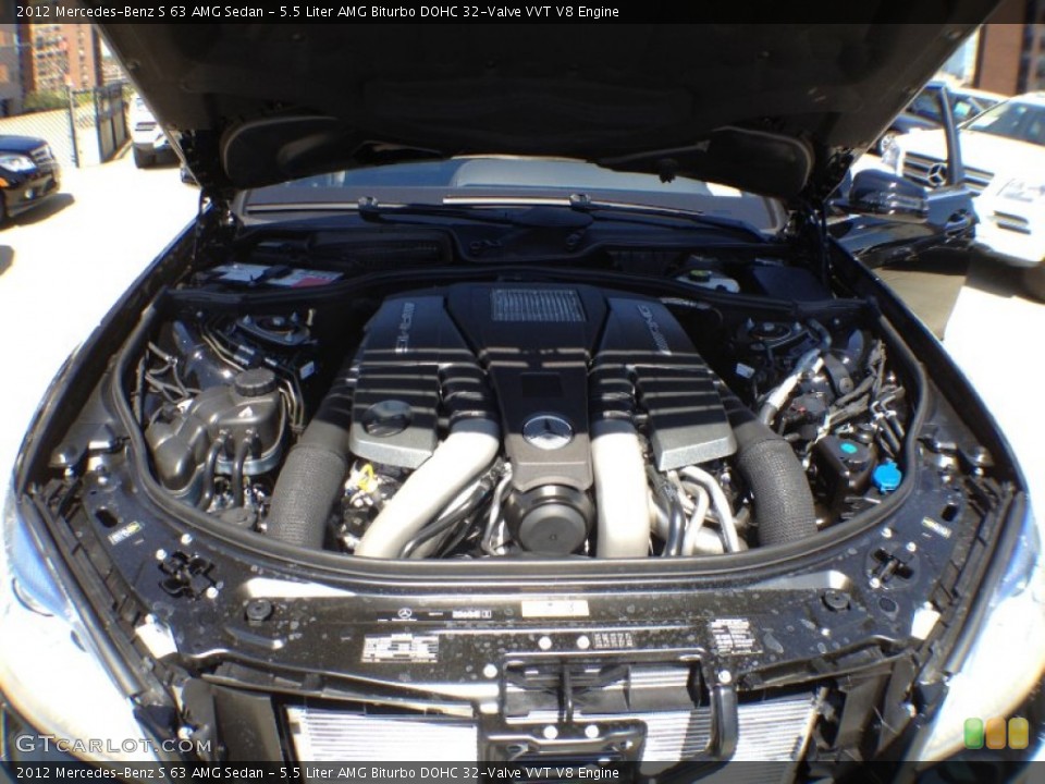 5.5 Liter AMG Biturbo DOHC 32-Valve VVT V8 Engine for the 2012 Mercedes-Benz S #64476955