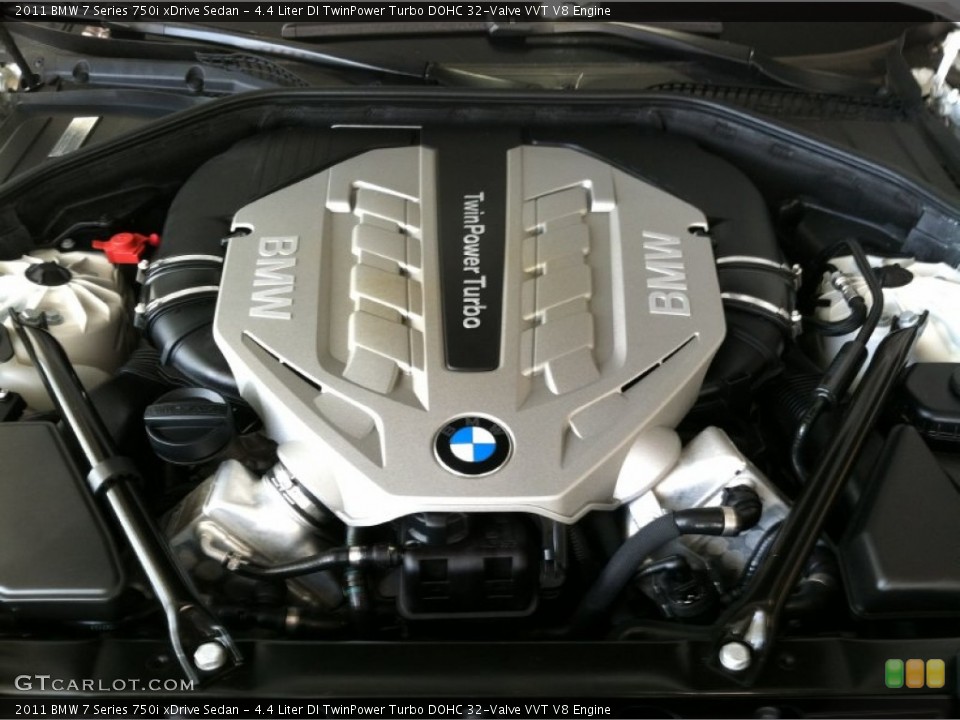 4.4 Liter DI TwinPower Turbo DOHC 32-Valve VVT V8 Engine for the 2011 BMW 7 Series #64632082