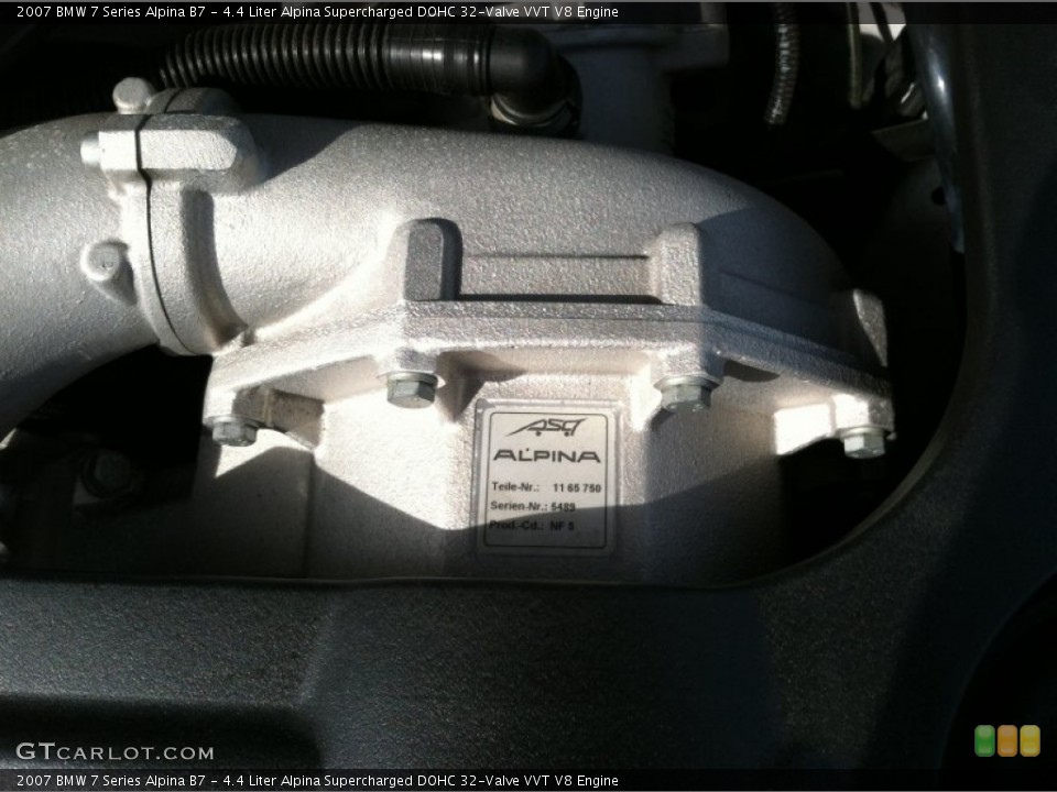 4.4 Liter Alpina Supercharged DOHC 32-Valve VVT V8 Engine for the 2007 BMW 7 Series #64632359