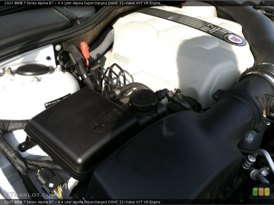 4.4 Liter Alpina Supercharged DOHC 32-Valve VVT V8 Engine for the 2007 BMW 7 Series #64632369