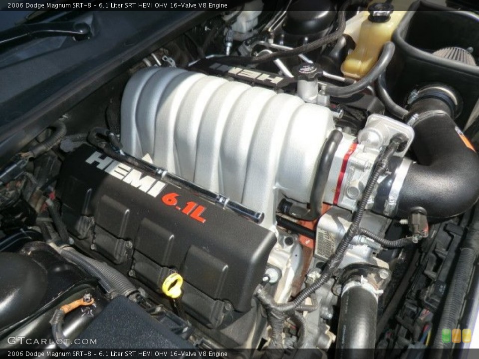 6.1 Liter SRT HEMI OHV 16-Valve V8 Engine for the 2006 Dodge Magnum #64634749