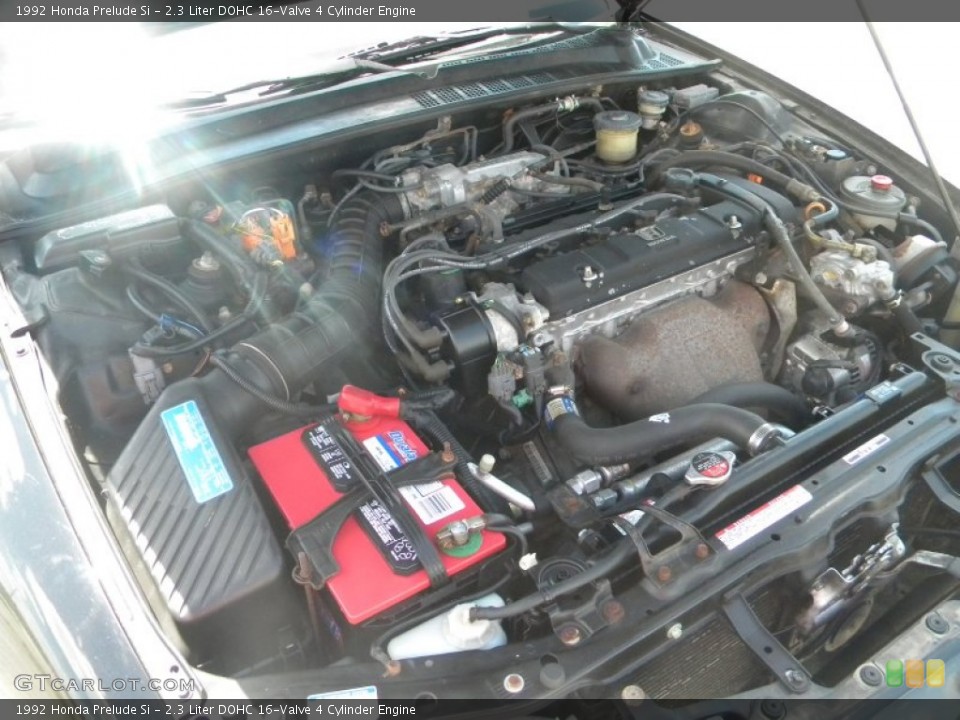 2.3 Liter DOHC 16-Valve 4 Cylinder 1992 Honda Prelude Engine