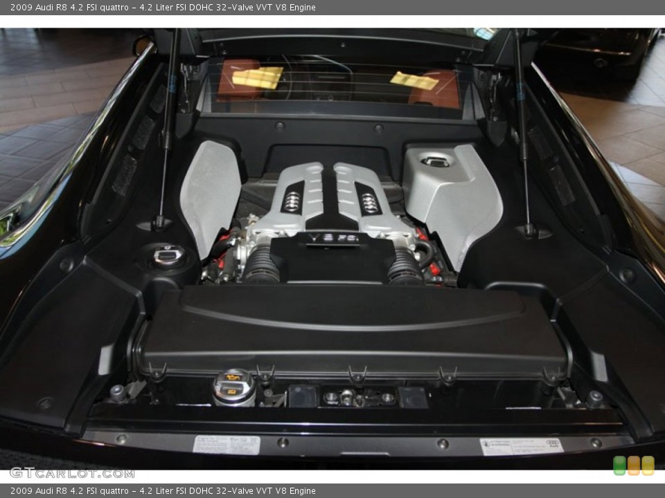 4.2 Liter FSI DOHC 32-Valve VVT V8 Engine for the 2009 Audi R8 #65320655