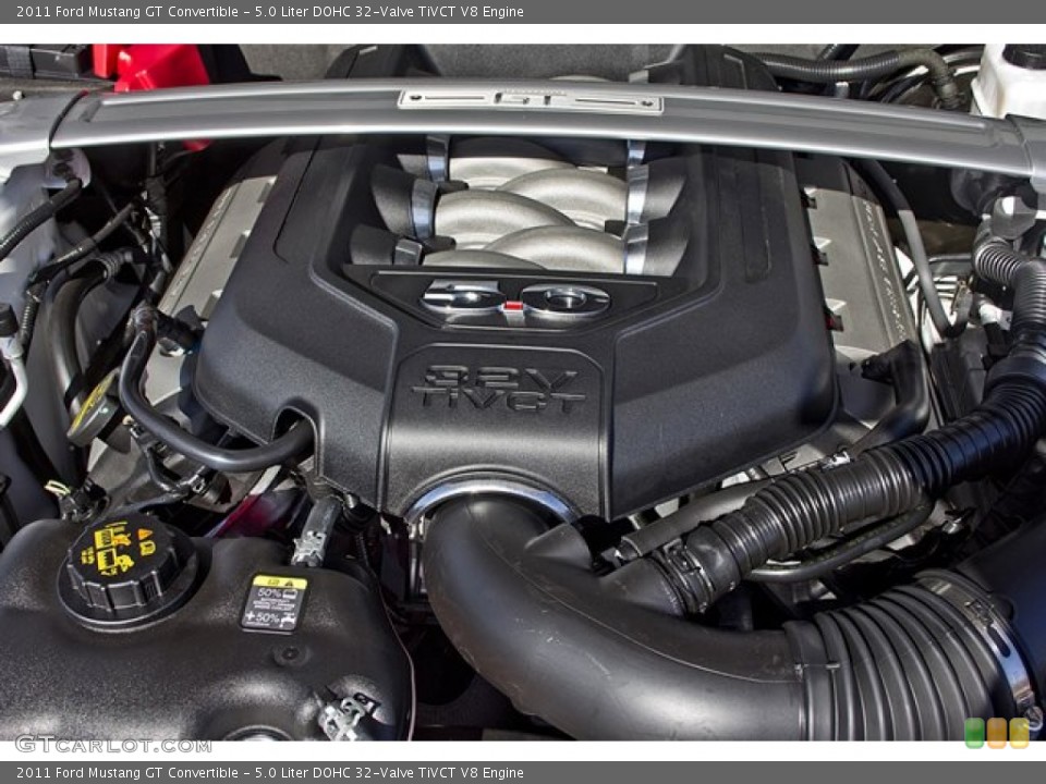 5.0 Liter DOHC 32-Valve TiVCT V8 2011 Ford Mustang Engine