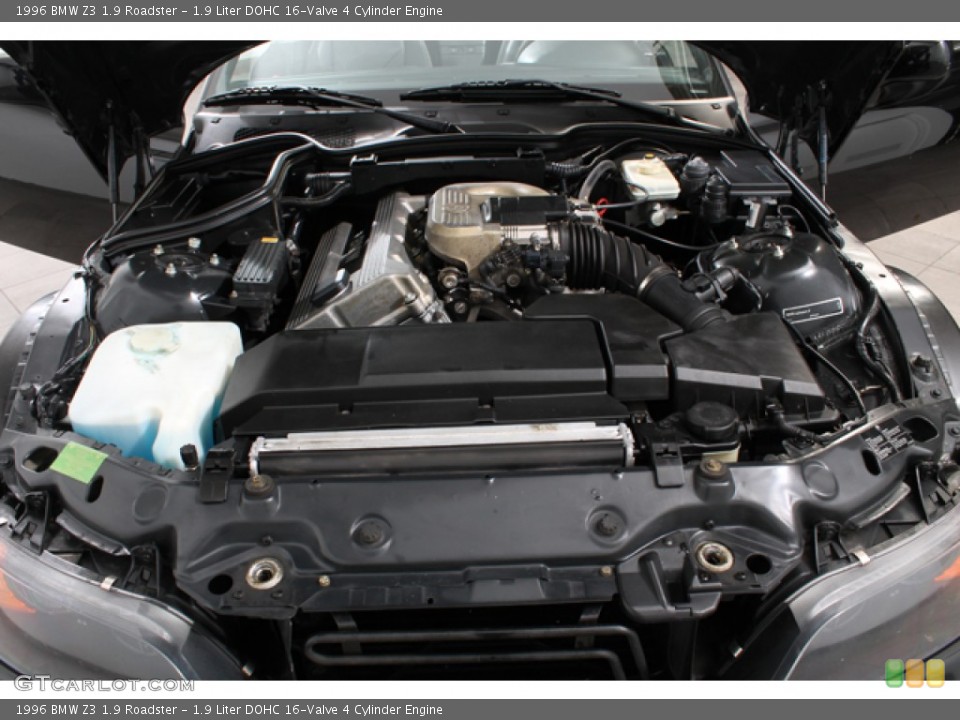 1.9 Liter DOHC 16-Valve 4 Cylinder Engine for the 1996 BMW Z3 #65511680
