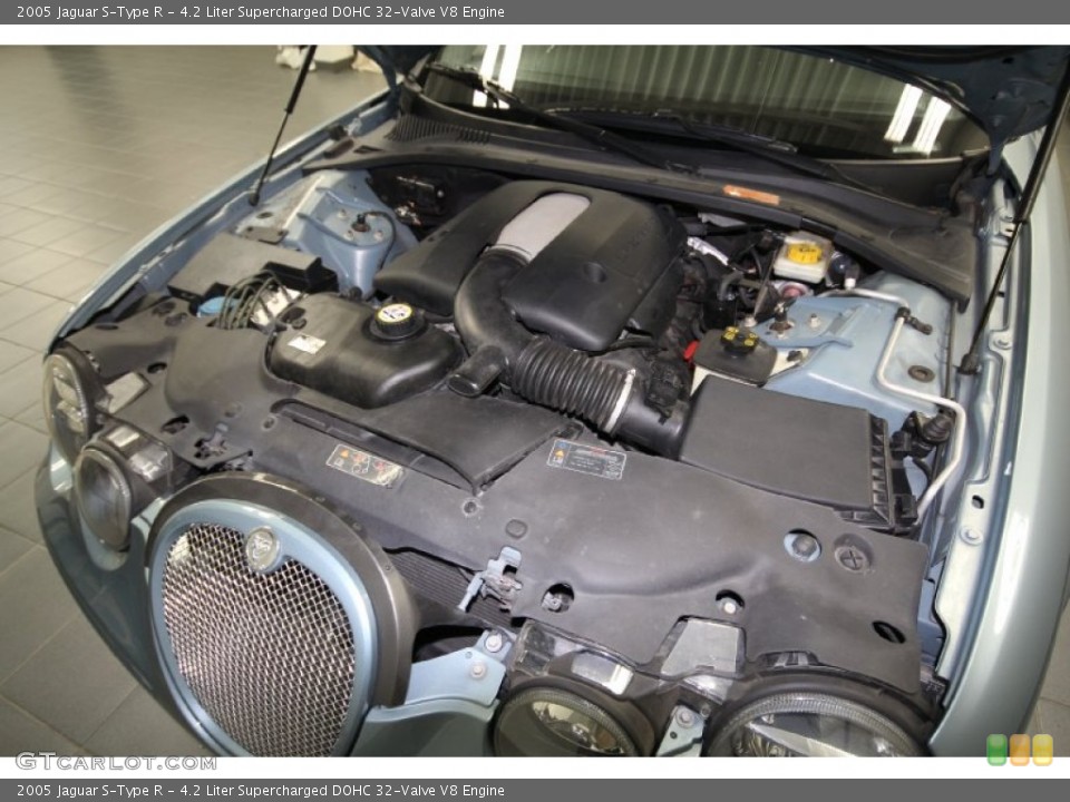 4.2 Liter Supercharged DOHC 32-Valve V8 Engine for the 2005 Jaguar S-Type #65552477