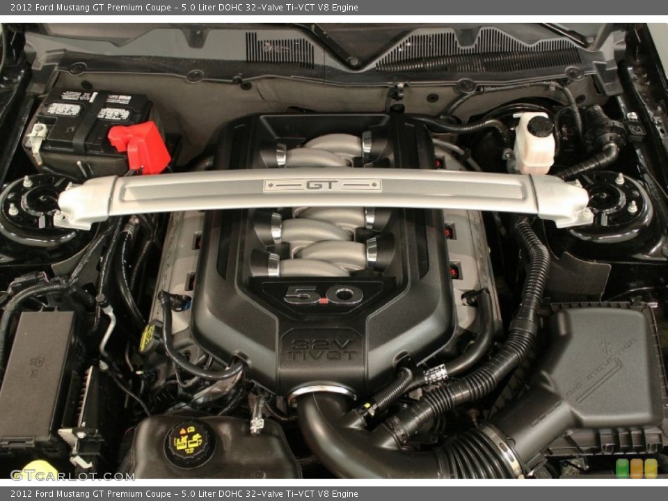5.0 Liter DOHC 32-Valve Ti-VCT V8 Engine for the 2012 Ford Mustang #65606786