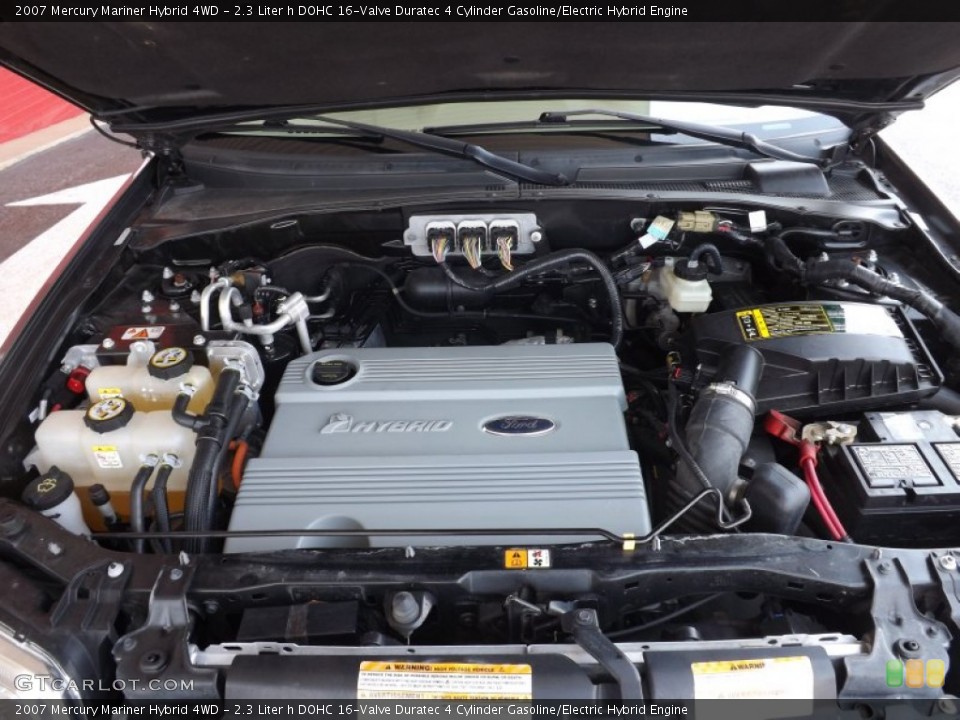 2.3 Liter h DOHC 16-Valve Duratec 4 Cylinder Gasoline/Electric Hybrid 2007 Mercury Mariner Engine
