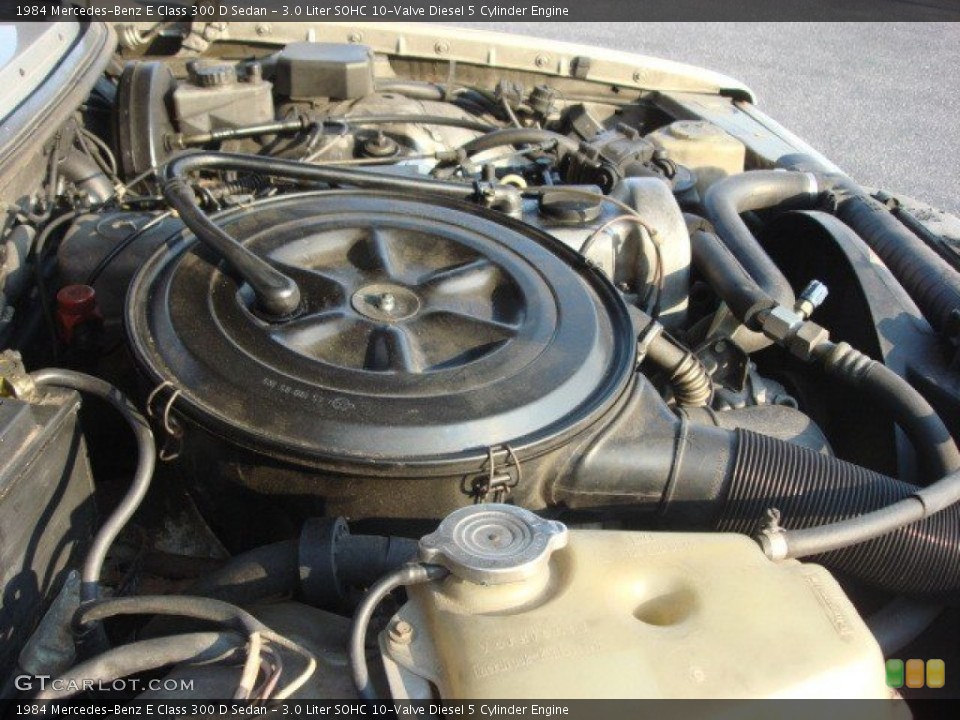3.0 Liter SOHC 10-Valve Diesel 5 Cylinder 1984 Mercedes-Benz E Class Engine