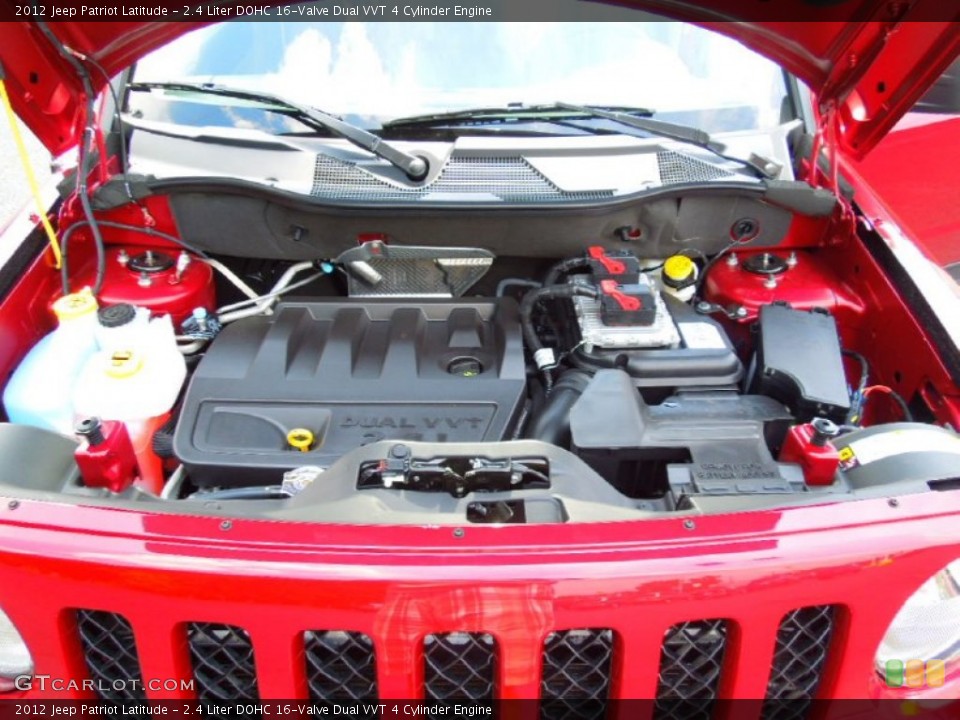 2.4 Liter DOHC 16-Valve Dual VVT 4 Cylinder Engine for the 2012 Jeep Patriot #66118328