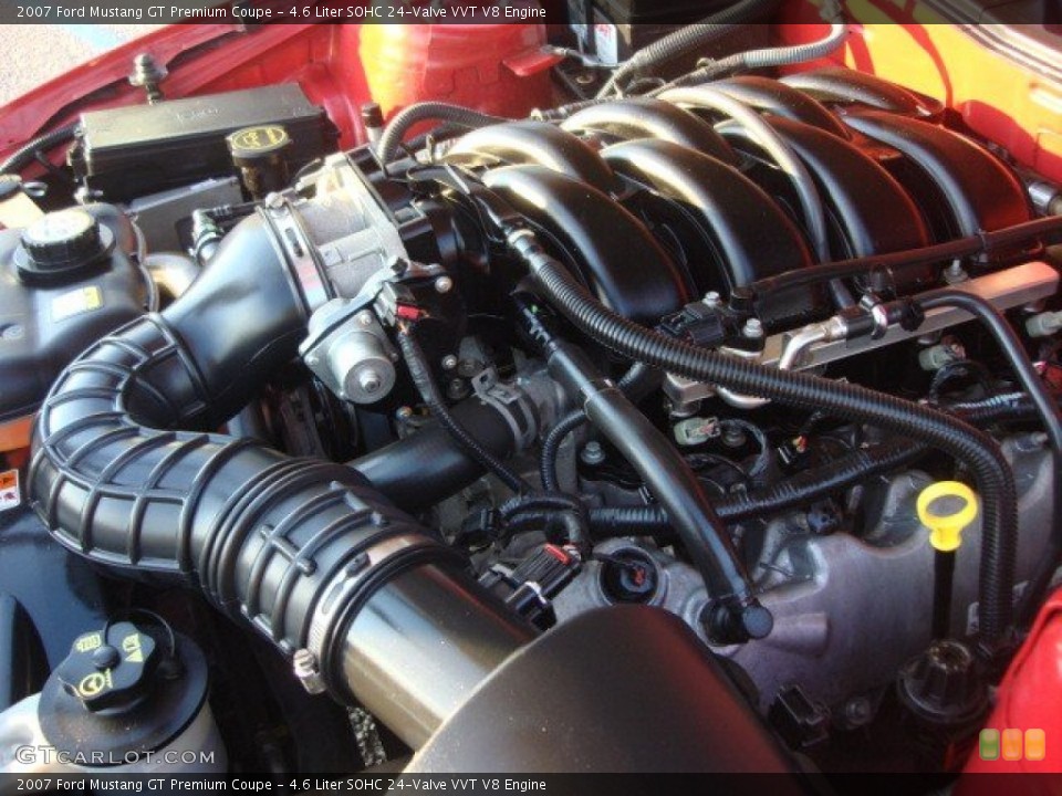 4.6 Liter SOHC 24-Valve VVT V8 Engine for the 2007 Ford Mustang #66425794