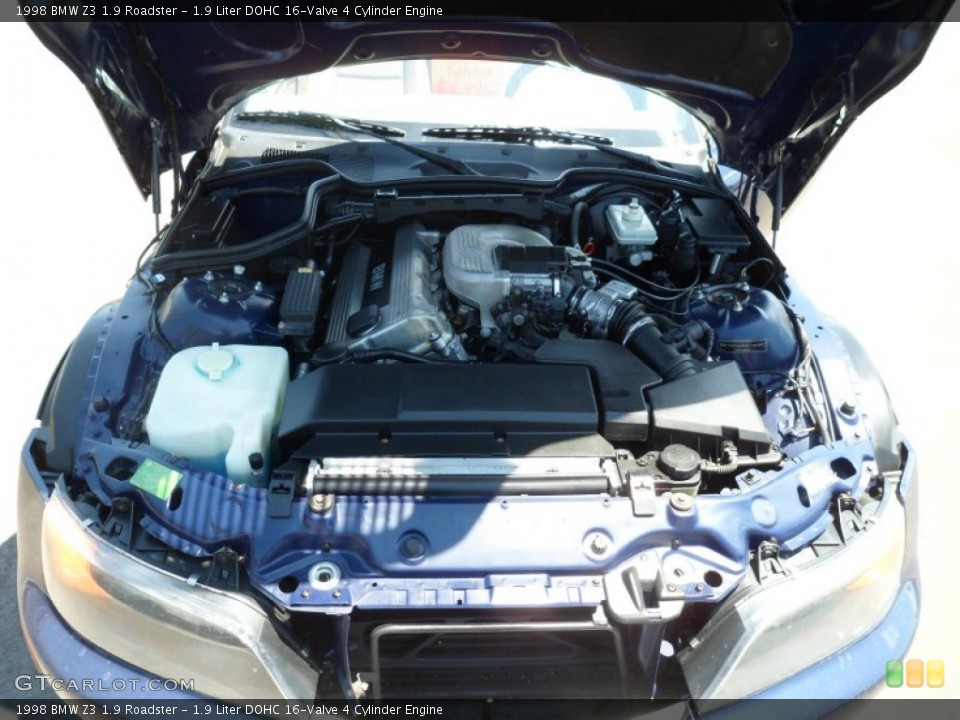1.9 Liter DOHC 16-Valve 4 Cylinder Engine for the 1998 BMW Z3 #66482205
