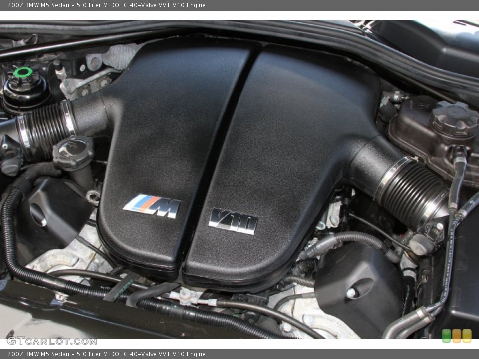 5.0 Liter M DOHC 40-Valve VVT V10 2007 BMW M5 Engine