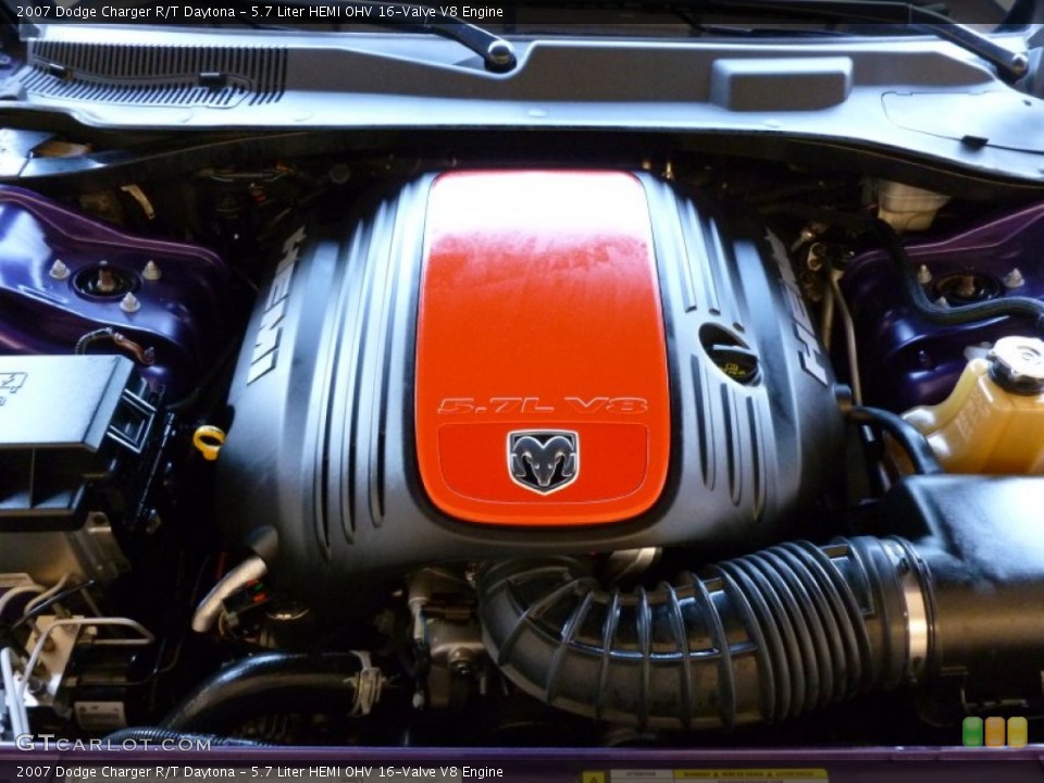 5.7 Liter HEMI OHV 16-Valve V8 Engine for the 2007 Dodge Charger #66573480