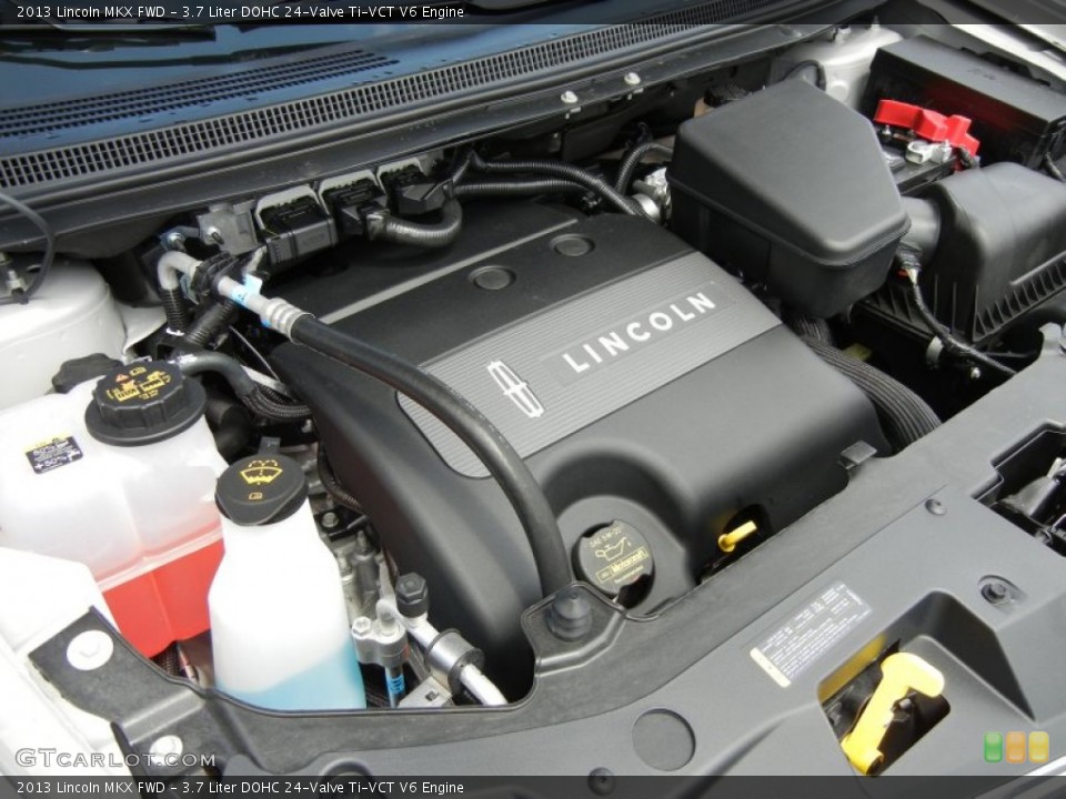 3.7 Liter DOHC 24-Valve Ti-VCT V6 Engine for the 2013 Lincoln MKX #66684086