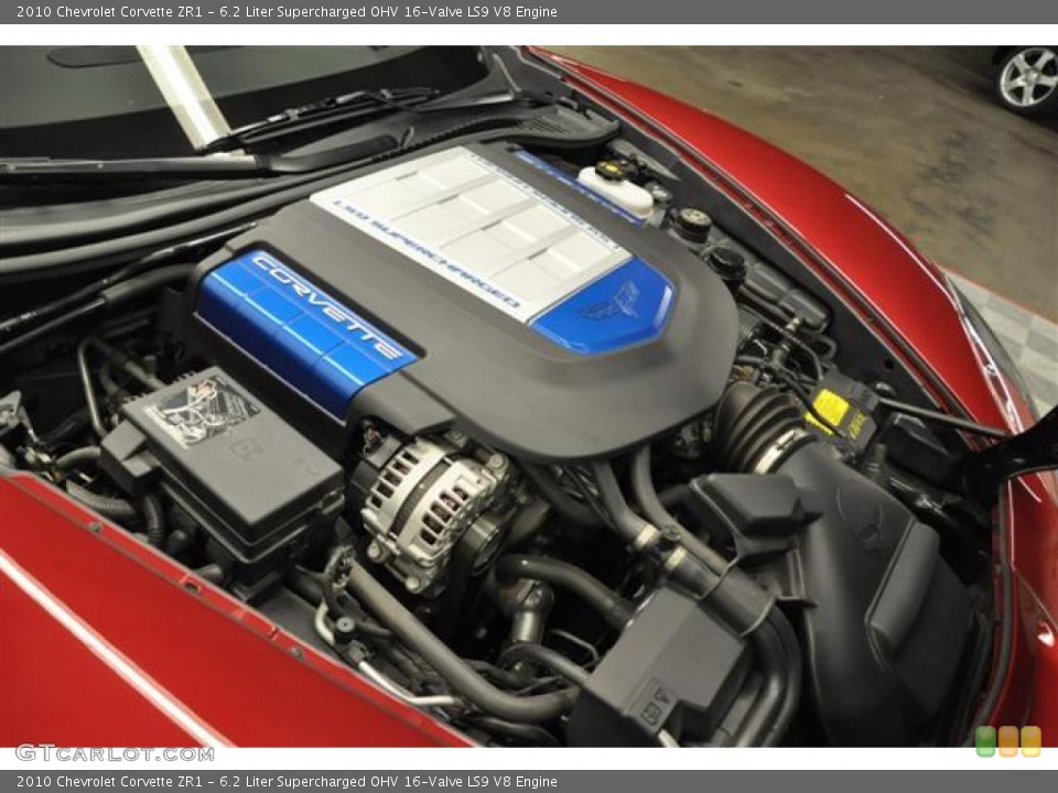 6.2 Liter Supercharged OHV 16-Valve LS9 V8 Engine for the 2010 Chevrolet Corvette #66971098