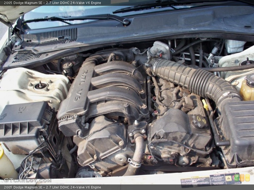 2.7 Liter DOHC 24-Valve V6 Engine for the 2005 Dodge Magnum #67010584