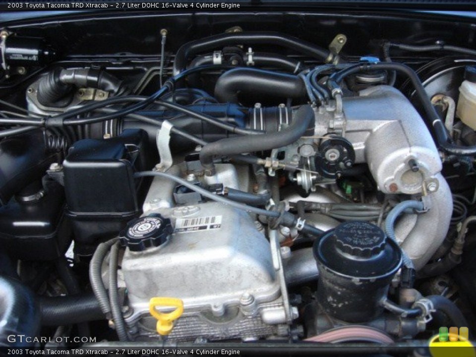 2.7 Liter DOHC 16-Valve 4 Cylinder Engine for the 2003 Toyota Tacoma #67038297