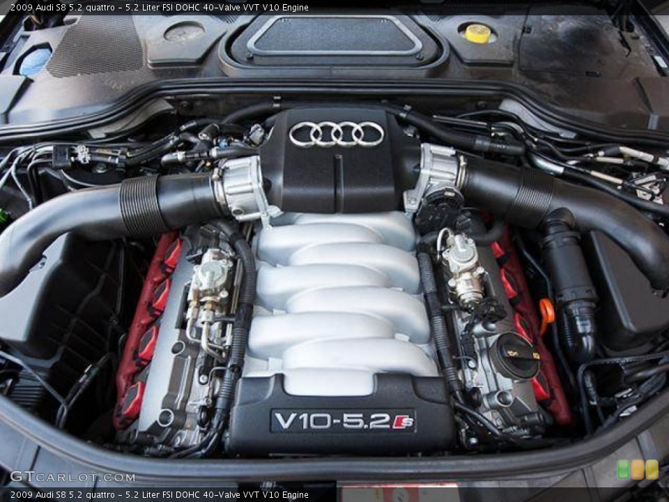 5.2 Liter FSI DOHC 40-Valve VVT V10 2009 Audi S8 Engine