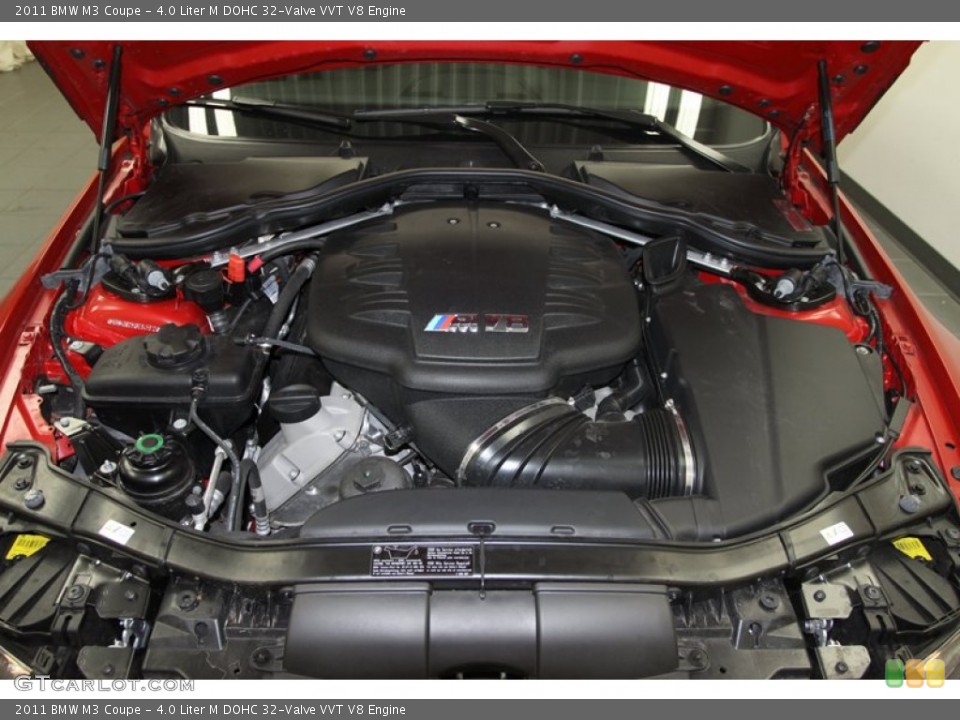 4.0 Liter M DOHC 32-Valve VVT V8 Engine for the 2011 BMW M3 #67157594