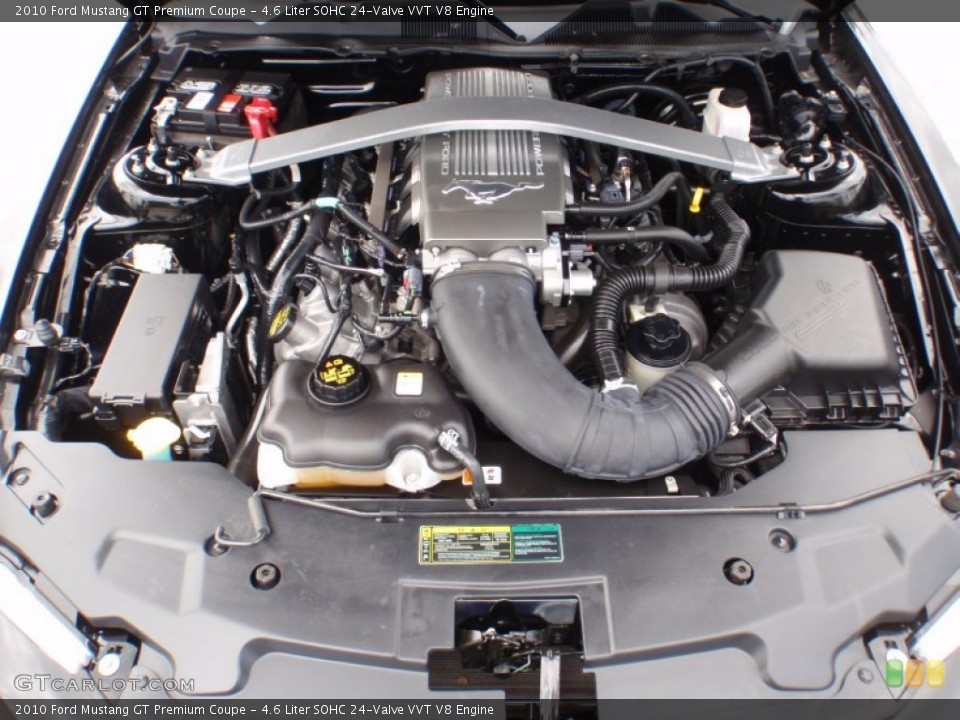 4.6 Liter SOHC 24-Valve VVT V8 Engine for the 2010 Ford Mustang #67223800