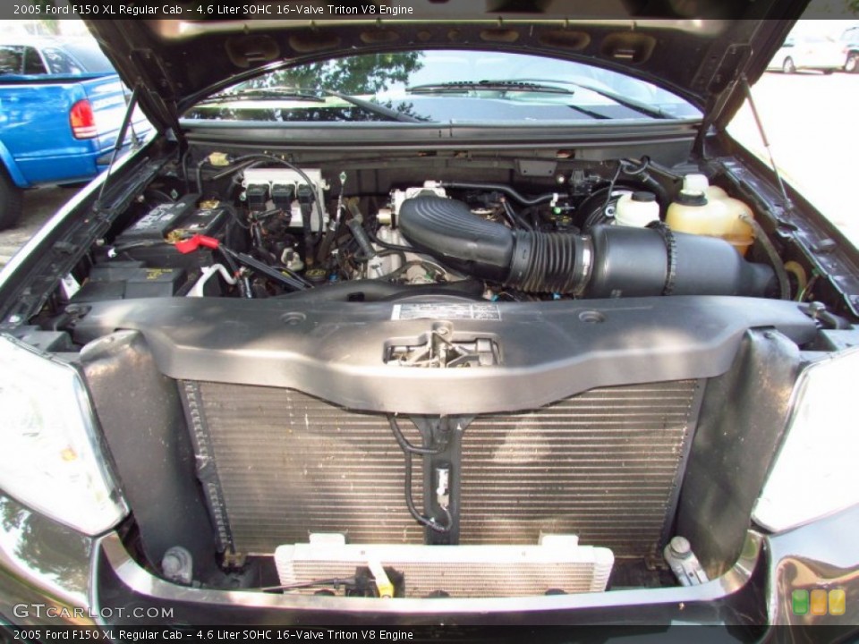 4.6 Liter SOHC 16-Valve Triton V8 Engine for the 2005 Ford F150 #67254459