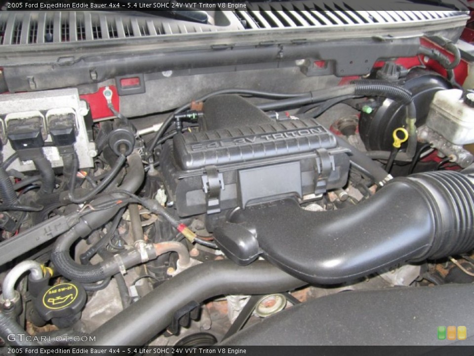 5.4 Liter SOHC 24V VVT Triton V8 Engine for the 2005 Ford Expedition #67364231