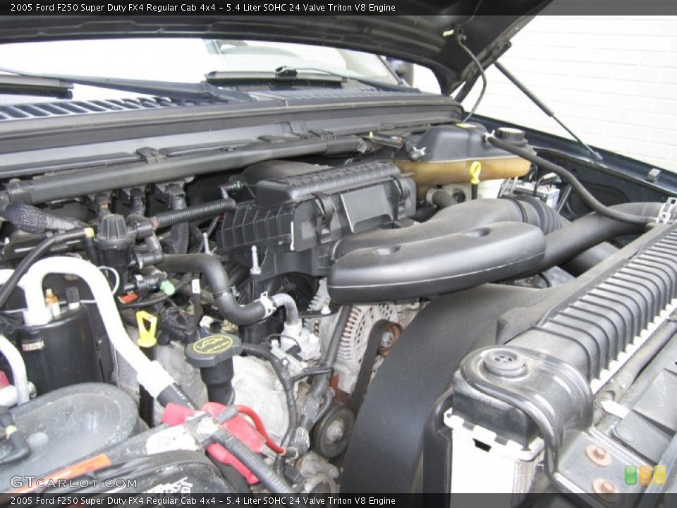5.4 Liter SOHC 24 Valve Triton V8 Engine for the 2005 Ford F250 Super Duty #67365764