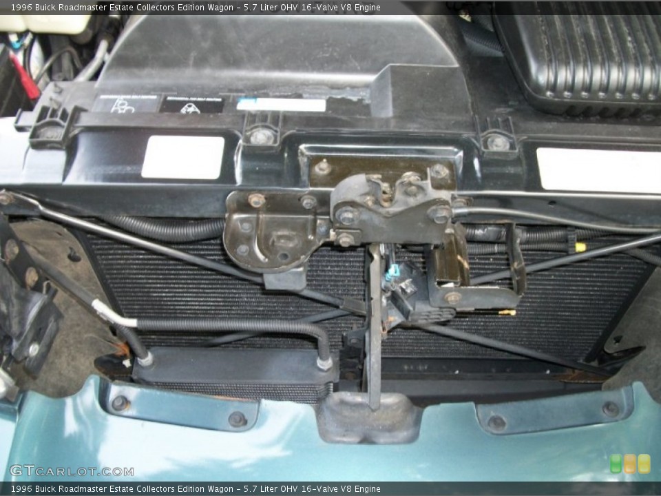 5.7 Liter OHV 16-Valve V8 Engine for the 1996 Buick Roadmaster #67503605