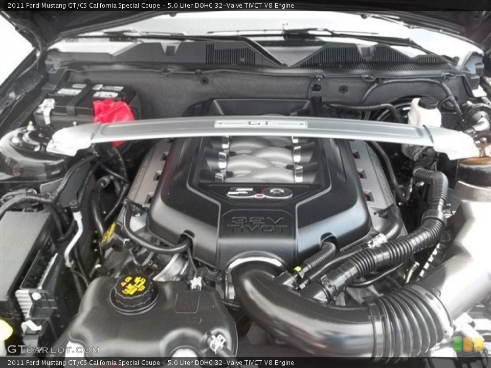 5.0 Liter DOHC 32-Valve TiVCT V8 Engine for the 2011 Ford Mustang #67503611