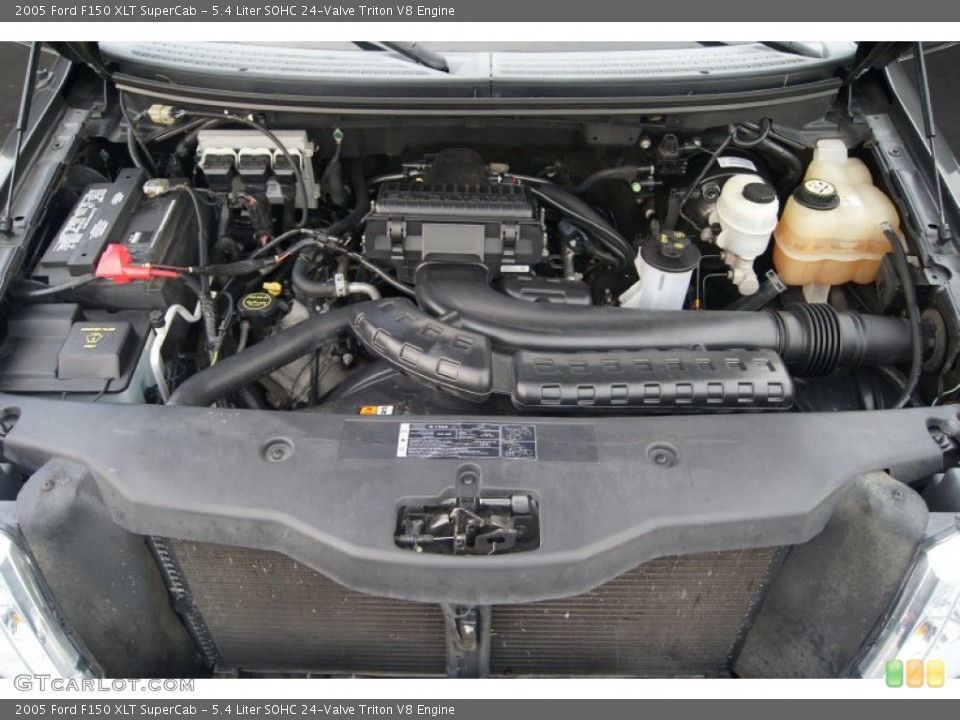 5.4 Liter SOHC 24-Valve Triton V8 Engine for the 2005 Ford F150 #67702147
