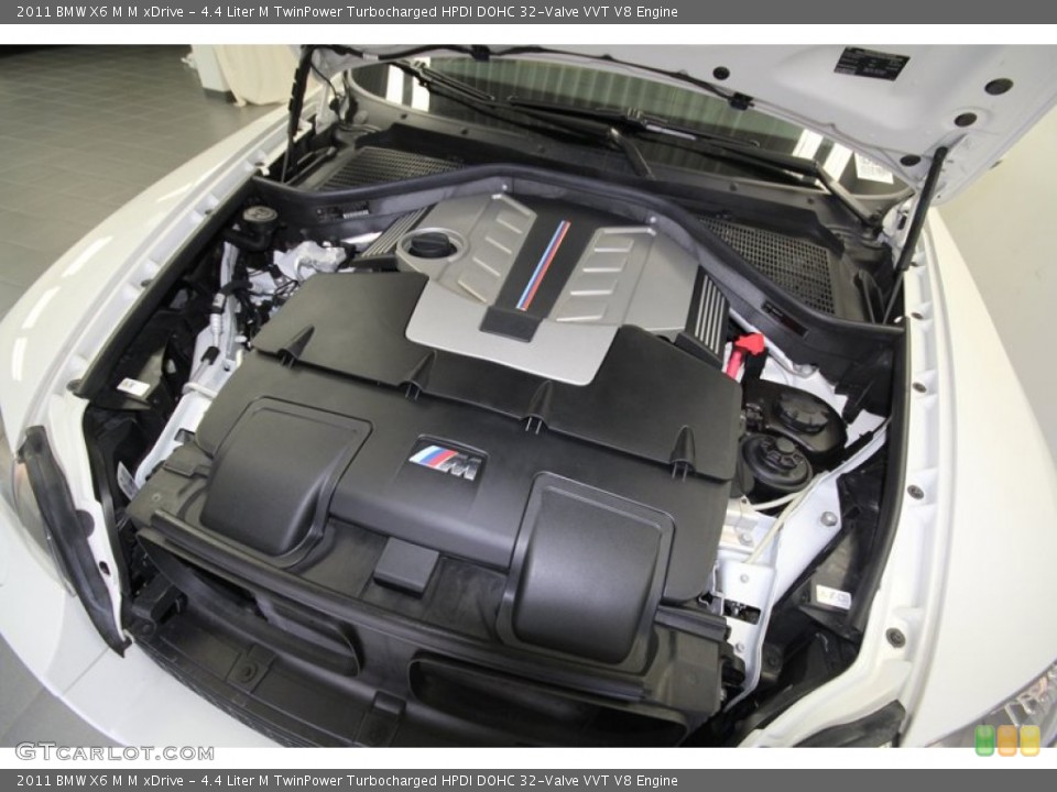 4.4 Liter M TwinPower Turbocharged HPDI DOHC 32-Valve VVT V8 Engine for the 2011 BMW X6 M #67739384
