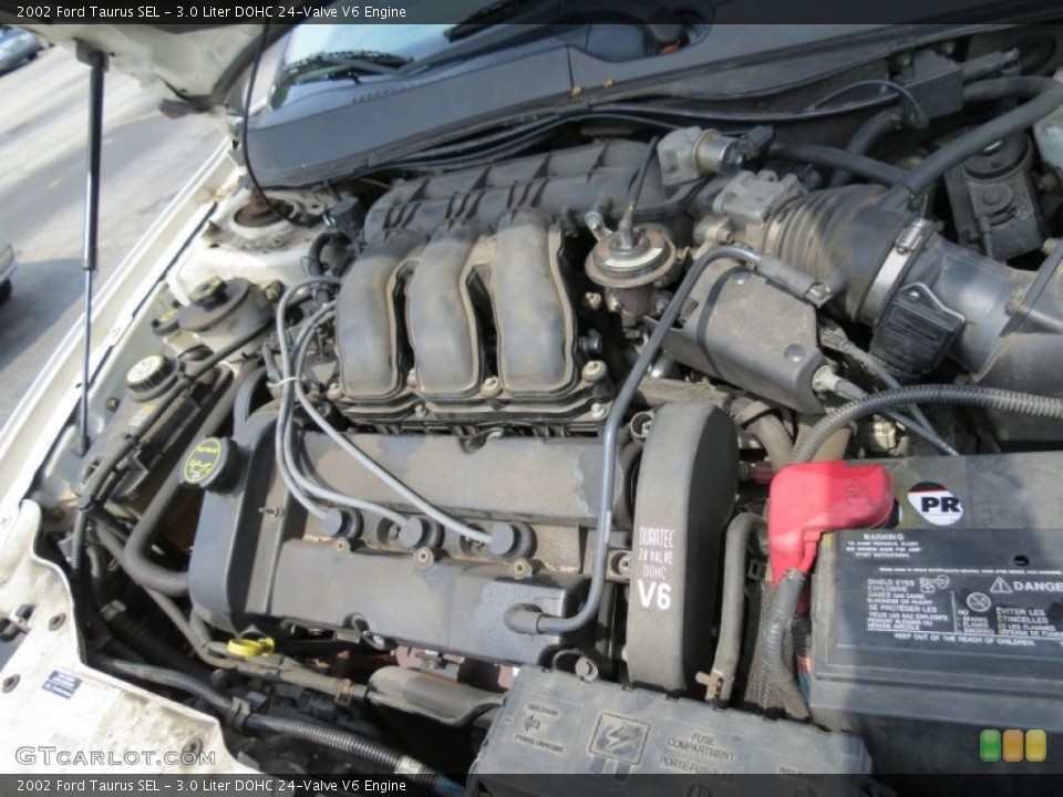 3.0 Liter DOHC 24-Valve V6 Engine for the 2002 Ford Taurus #68214531