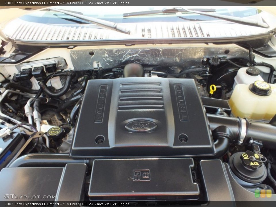 5.4 Liter SOHC 24 Valve VVT V8 Engine for the 2007 Ford Expedition #68288918