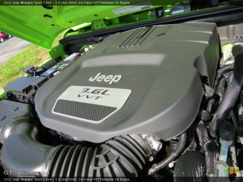 3.6 Liter DOHC 24-Valve VVT Pentastar V6 Engine for the 2012 Jeep Wrangler #68376846